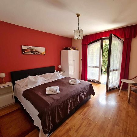 Steinhaus Bed & Breakfast Кестхей Экстерьер фото